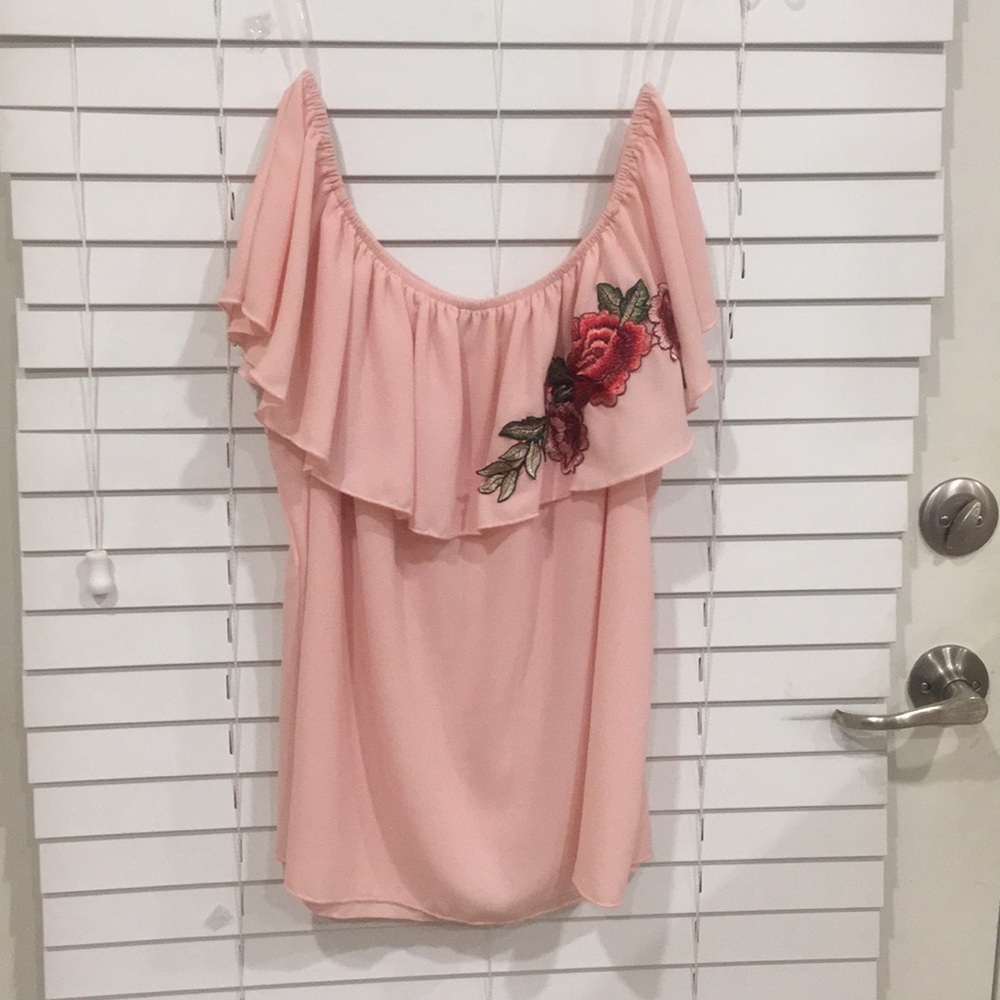 Off the Shoulder Top - Picture 4 of 6